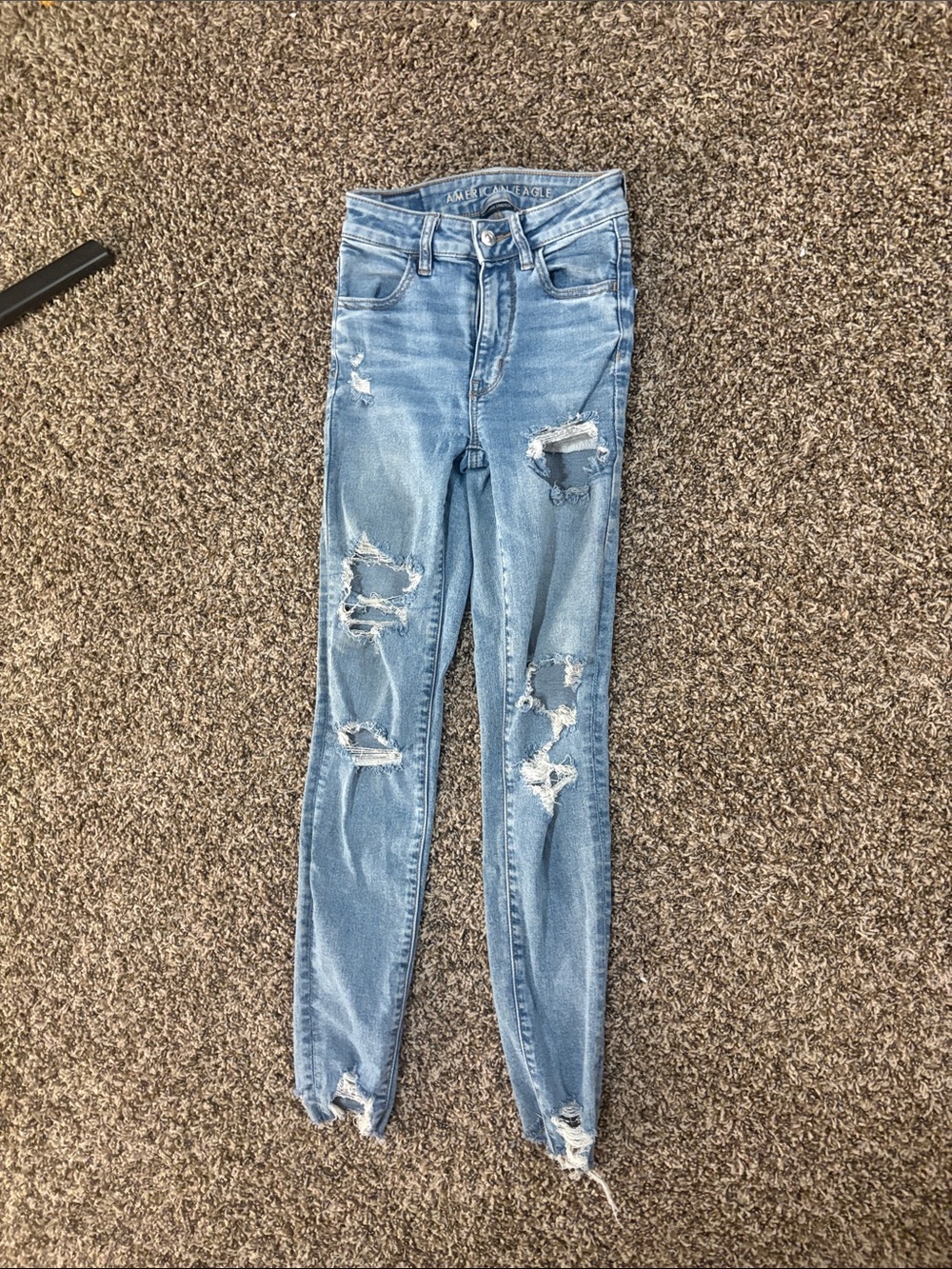 American Eagle Outfitters Light Blue Ripped Skinny Jeans - Women's